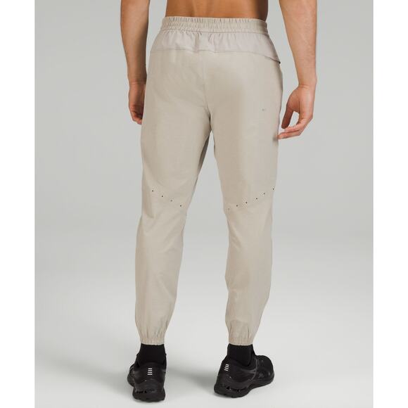 Lululemon Men's License to Train Jogger Regular Inseam in Raw Linen, Size XXL - Picture 2 of 10